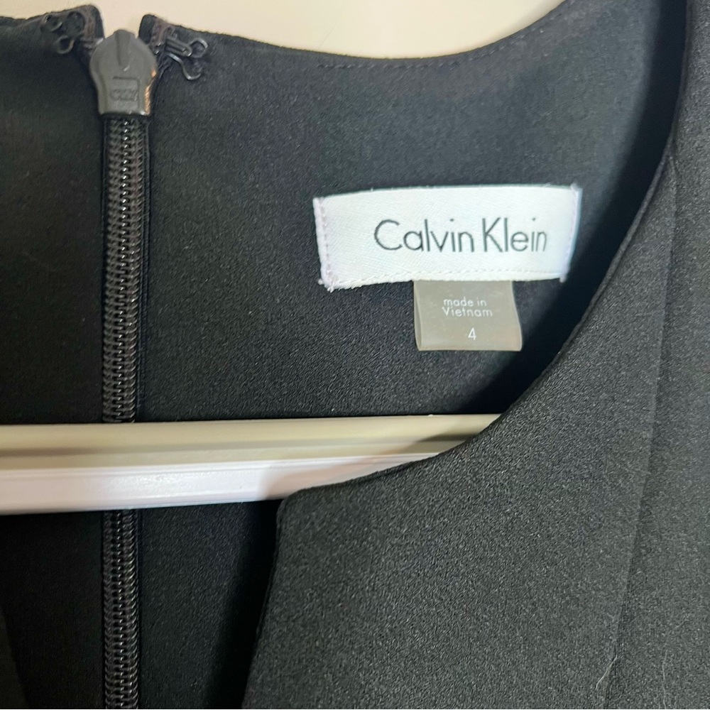 Calvin Klein Sleeveless Seamed Sheath Little Black Dress Wedding Business 4 - Picture 6 of 14
